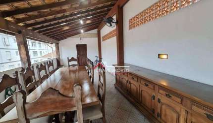 SOBREPOSTA ALTA COM 4 DORMITÓRIOS, 2 SUÍTES E ESPAÇO TIPO QUINTAL COM CHURRASQUEIRA