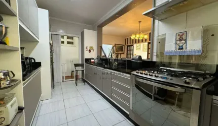 Casa 3 dormitórios com Suite