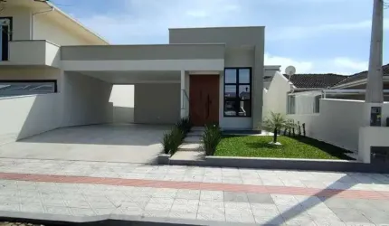 Casa à venda no bairro Praia de Fora - Palhoça/SC