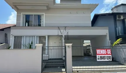 Casa à venda no bairro Pedra Branca - Palhoça/SC