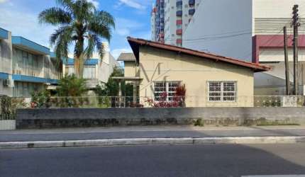 Casa à venda em Palhoça/SC