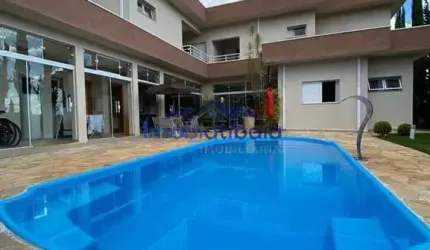 Casa à venda cond. Porto Atibaia em Atibaia - 900m²