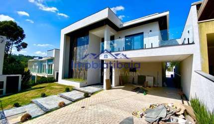 Casa à venda Condomínio Figueira Garden em Atibaia - 600 m²