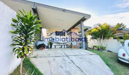 Casa à venda no Jd. Estância Brasil em Atibaia - 500m²