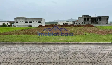 TERRENO À VENDA NO CONDOMÍNIO PORTO LARANJEIRAS EM PIRACAIA - 1034m²