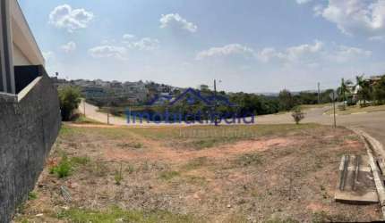 Terreno à venda Cond. Res. Shambala III em Atibaia - 700m²