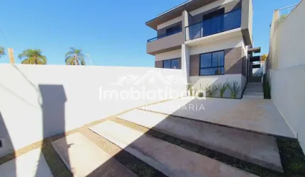 Sobrado à venda em Atibaia - Jd. do Lago - 200m² - Vista pra Pedra Grande