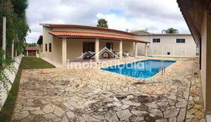 Casa térrea à venda condomínio em Bom Jesus dos Perdões - 800m²
