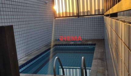Cobertura com 4 dormitórios à venda, 240 m² por R$ 2.000.000,00 - Boqueirão - Santos/SP