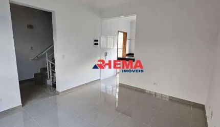 Sobrado com 2 dormitórios à venda, 103 m² por R$ 721.000,00 - Marapé - Santos/SP
