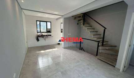 Sobrado com 2 dormitórios à venda, 116 m² por R$ 650.000,00 - Marapé - Santos/SP