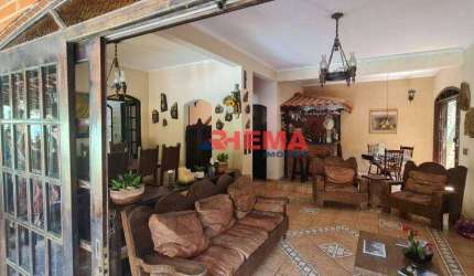 Sobrado com 4 dormitórios à venda, 500 m² por R$ 2.250.000,00 - Morro Nova Cintra - Santos/SP