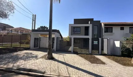 Sobrado com 3 dormitórios, com 1 suíte  à venda por R$ 750.000,00 - Santa Cândida
