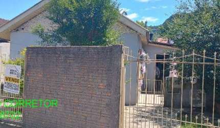 Casa com 2 quartos à venda na Rua Padre Alberto Trasel, 223, Cinco de Maio, Montenegro, 77 m2 por R$ 240.000