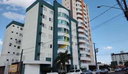 APARTAMENTO CENTRAL COM 2 VAGAS DE GARAGEM