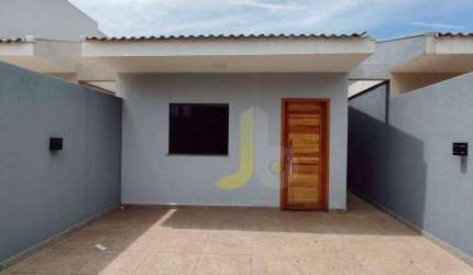 Casa três quartos no Pioneiros Catarinenses