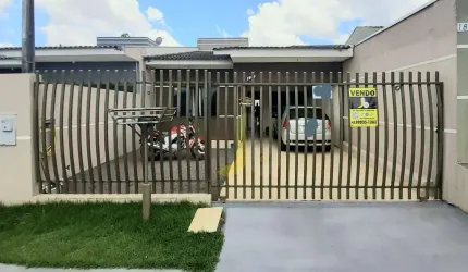 Casa com 1 suíte e sobra de terreno no Consolata