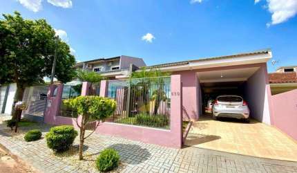 Linda casa no canadá - lote inteiro - 1 Suíte +2 quartos, piscina e edícula com churrasqueira