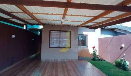 Casa com 2 dormitórios à venda em condomínio fechado