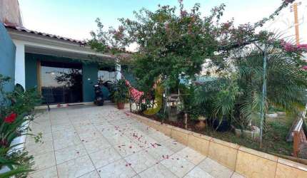 Casa com 2 dormitórios à venda no Brasília