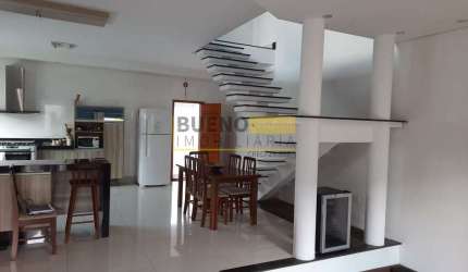 Ótimo Sobrado com 3 dormitórios à venda, 243 m² por R$ 800.000 - Residencial Parque Rochele II- San
