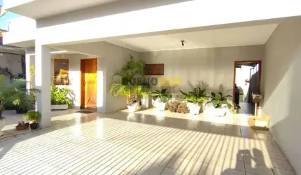 Casa com 3 quartos à venda, 243 m² por R$ 690.000 - Vila Linópolis I - Santa Bárbara D'Oeste/SP