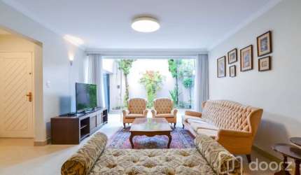 Casa com 3 quartos à venda na Rua Fujie Nitta, 8, Brooklin Paulista, São Paulo, 200 m2 por R$ 1.590.000