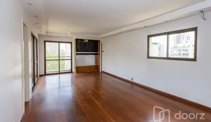Apartamento com 3 quartos à venda na Rua Deputado João Sussumu Hirata, 38, Vila Andrade, São Paulo, 175 m2 por R$ 640.000