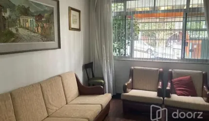 Casa com 3 quartos à venda na Rua Viaza, 427, Jardim Aeroporto, São Paulo, 175 m2 por R$ 690.000
