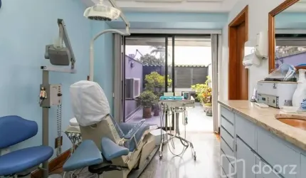 Sala comercial à venda na Rua General Souza Doca, 71, Petrópolis, Porto Alegre, 57 m2 por R$ 230.000