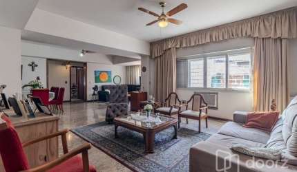 Apartamento com 3 quartos à venda na Rua Santa Rita, 53, Floresta, Porto Alegre, 158 m2 por R$ 629.900