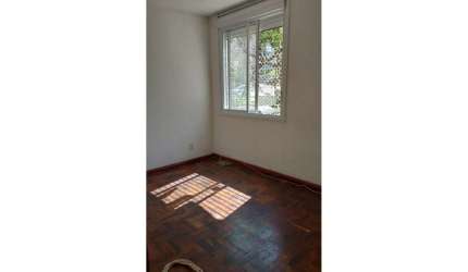 Apartamento com 2 quartos à venda na Rua Engenheiro Fernando Mendes Ribeiro, 105, Santo Antônio, Porto Alegre, 53 m2 por R$ 209.990