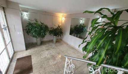 Apartamento com 3 quartos à venda na Rua Dona Leonor, 373, Rio Branco, Porto Alegre, 92 m2 por R$ 450.000