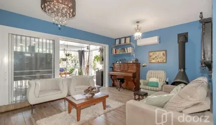 Casa com 3 quartos à venda na Rua Chácara das Nascentes, 846, Lomba do Pinheiro, Porto Alegre, 100 m2 por R$ 670.000