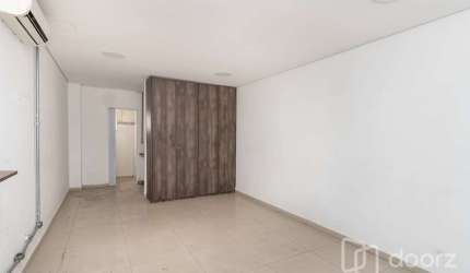 Prédio à venda na Avenida Lins de Vasconcelos, 2605, Vila Mariana, São Paulo, 196 m2 por R$ 890.000