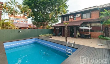 Casa com 3 quartos à venda na Rua Walir Zottis, 352, Jardim Itu Sabará, Porto Alegre, 330 m2 por R$ 1.850.000
