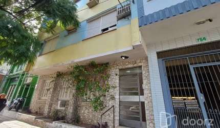 Apartamento com 2 quartos à venda na Rua Mariante, 750, Rio Branco, Porto Alegre, 66 m2 por R$ 250.000