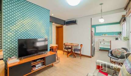 Apartamento com 2 quartos à venda na Rua Doutor Timóteo, 891, Moinhos de Vento, Porto Alegre, 50 m2 por R$ 650.000