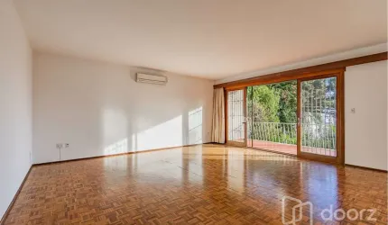 Apartamento com 3 quartos à venda na Alameda Victor Adalberto Kessler, 49, Auxiliadora, Porto Alegre, 190 m2 por R$ 820.000
