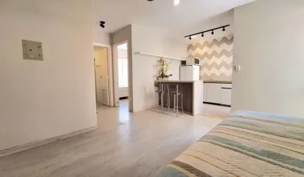 OFERTA EXCLUSIVA!! DE R$ 280MIL POR R$ 250MIL.  ÓTIMO APARTAMENTO DE 1 DORMITÓRIO, SEMIMOBILIADO AO LADO DAS PRAÇAS ANDRÉ FORSTER E ENCOL. BEM DISTRIBUIDO COM BASTANTE LUZ NATURAL E VENTILAÇÃO CRUZADA