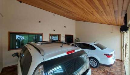 Casa com 3 quartos à venda na Reynaldo Nogueira Jordão, 10, Jardim Nova Ipanema, Sorocaba por R$ 550.000