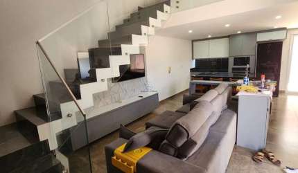 Casa com 2 quartos para alugar na Doutor Antônio Mônaco de Carvalho, 270, Jardim Piazza di Roma, Sorocaba por R$ 5.500