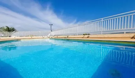Casa em condomínio fechado com 3 quartos para alugar na Avenida Elias Maluf, 3305, Jardim Wanel Ville V, Sorocaba por R$ 6.900