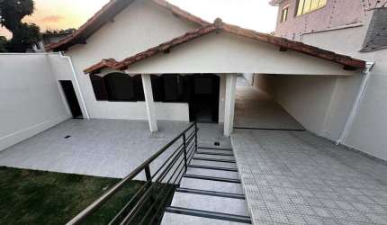 Casa em Santa Branca  -  Belo Horizonte