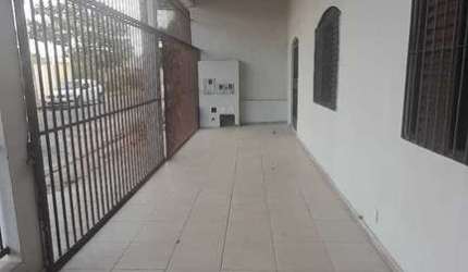 Casa em Adeodato  -  Santa Luzia