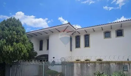 'Casa Residencial ou Comercial no Jardim América : Investimento Perfeito' - 448m² -4 suítes