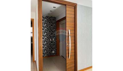 Apartamento com  3 suítes na Av. João Fiúsa