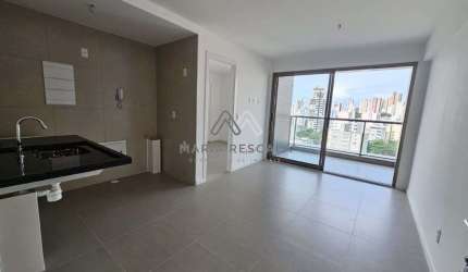 Apartamento Residencial à venda, Barra, Salvador - AP0175.