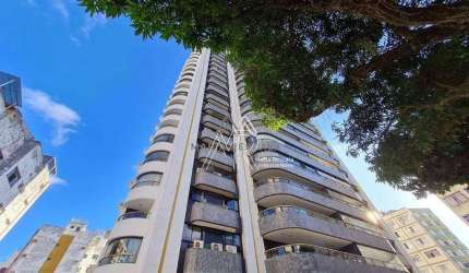 Apartamento Residencial à venda, Graça, Salvador - AP0225.
