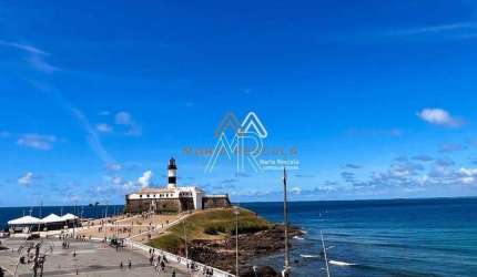 Apartamento Residencial à venda, Barra, Salvador - AP0268.